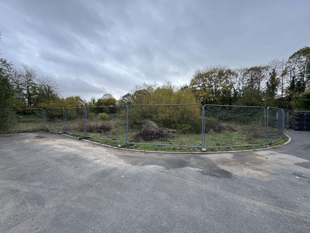 Industrial Unit in Seaton - photo 2