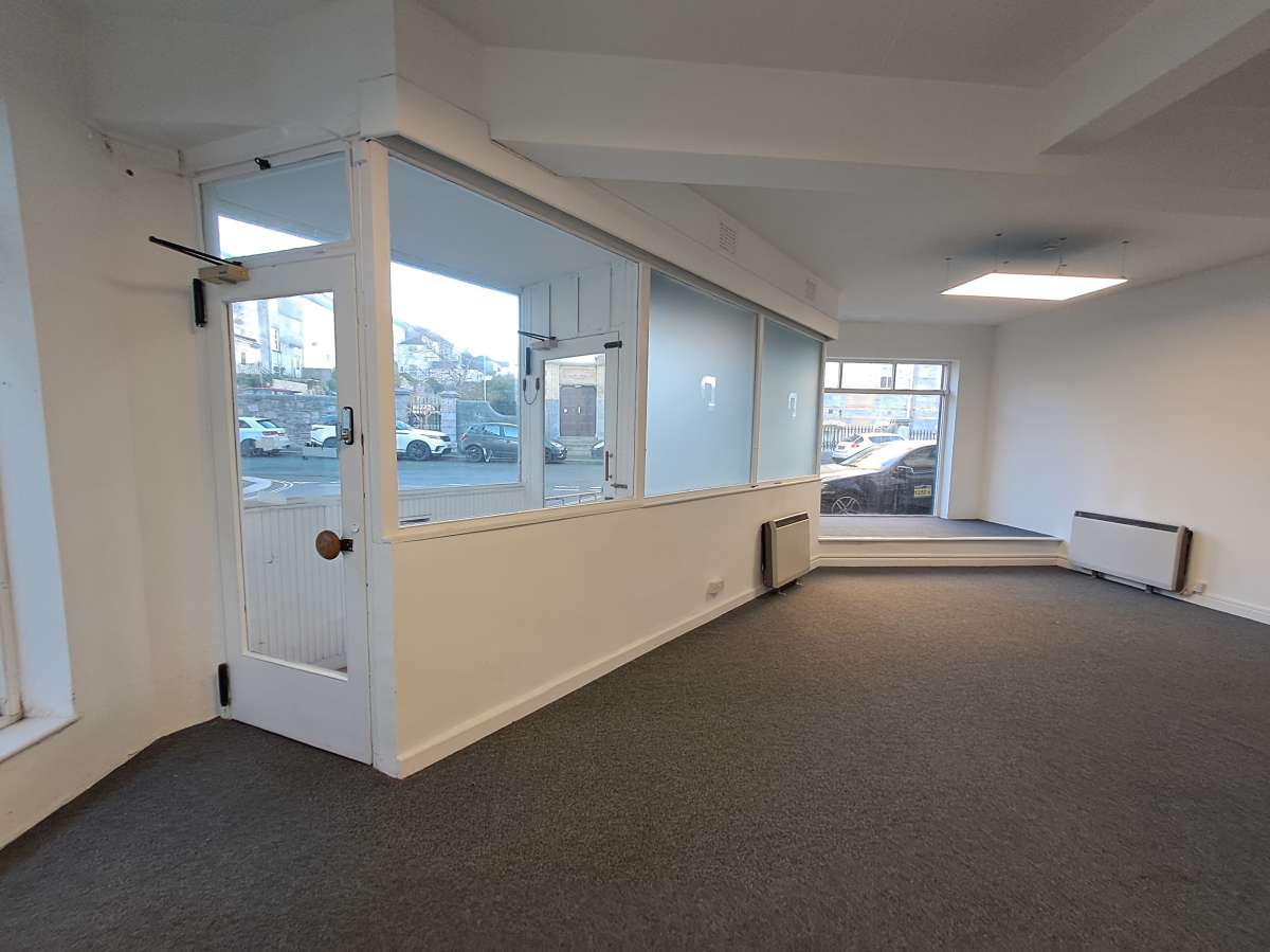 Industrial Unit in Plymouth - photo 3