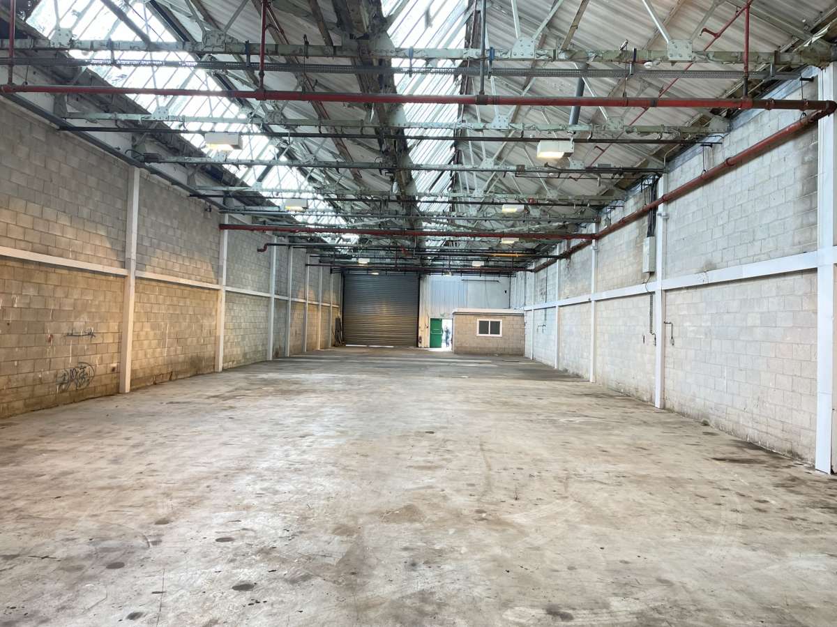 Industrial Unit in Crumpsall - photo 3