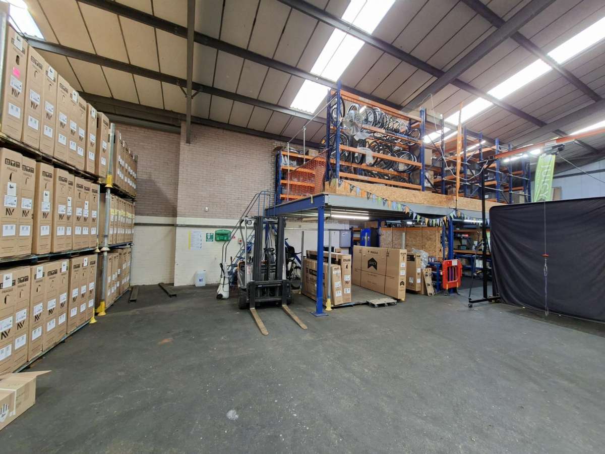 Industrial Unit in Chesterfield - photo 4