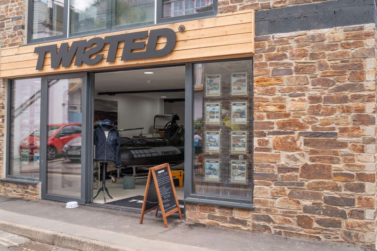 Industrial Unit in Salcombe - photo 4