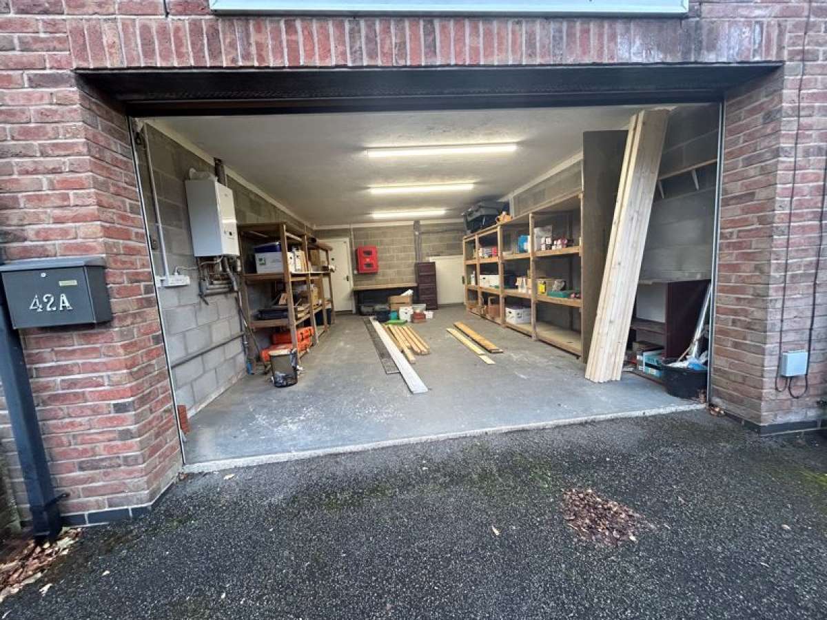 Industrial Unit in Congleton - photo 2