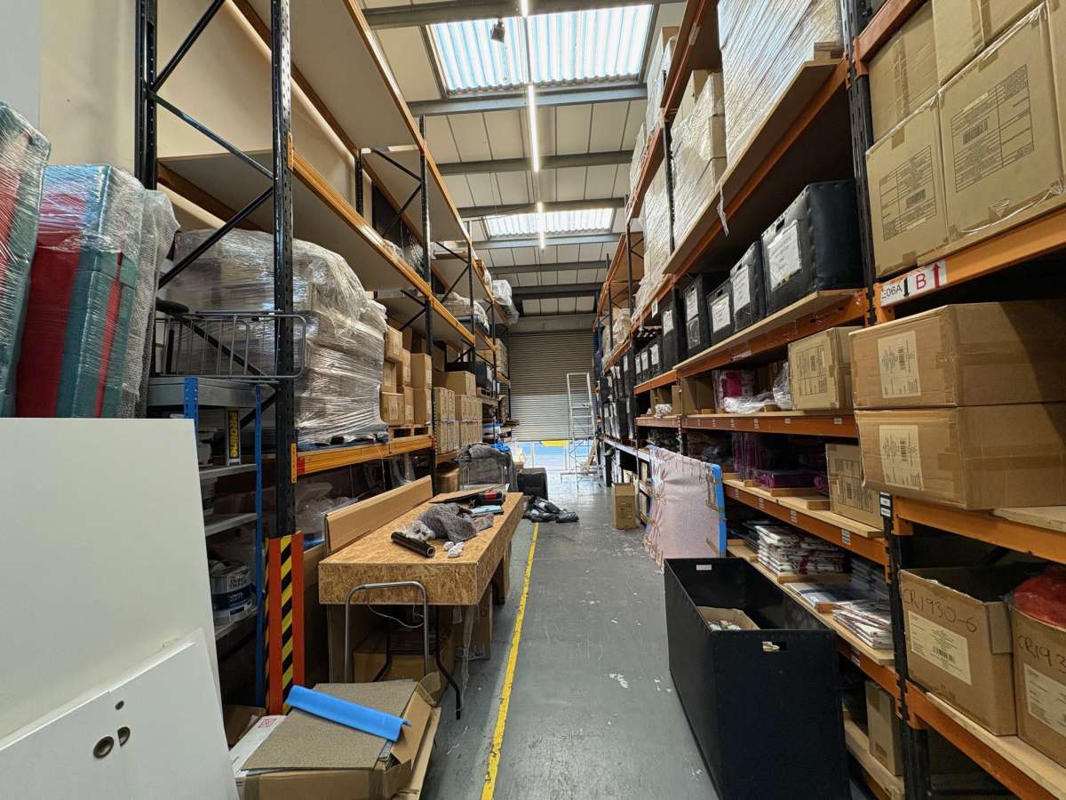 Industrial Unit in Leicester - photo 2