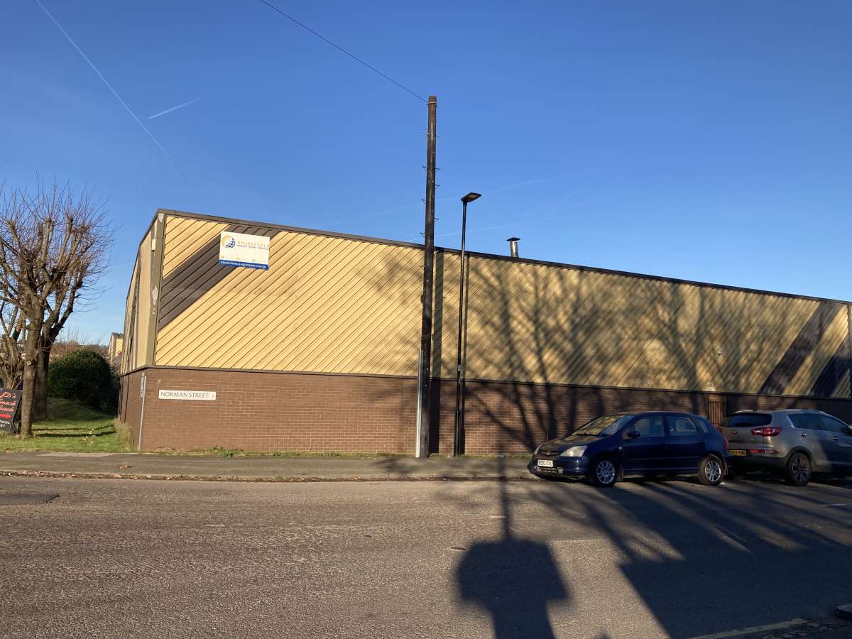 Industrial Unit in Sheffield - photo 3