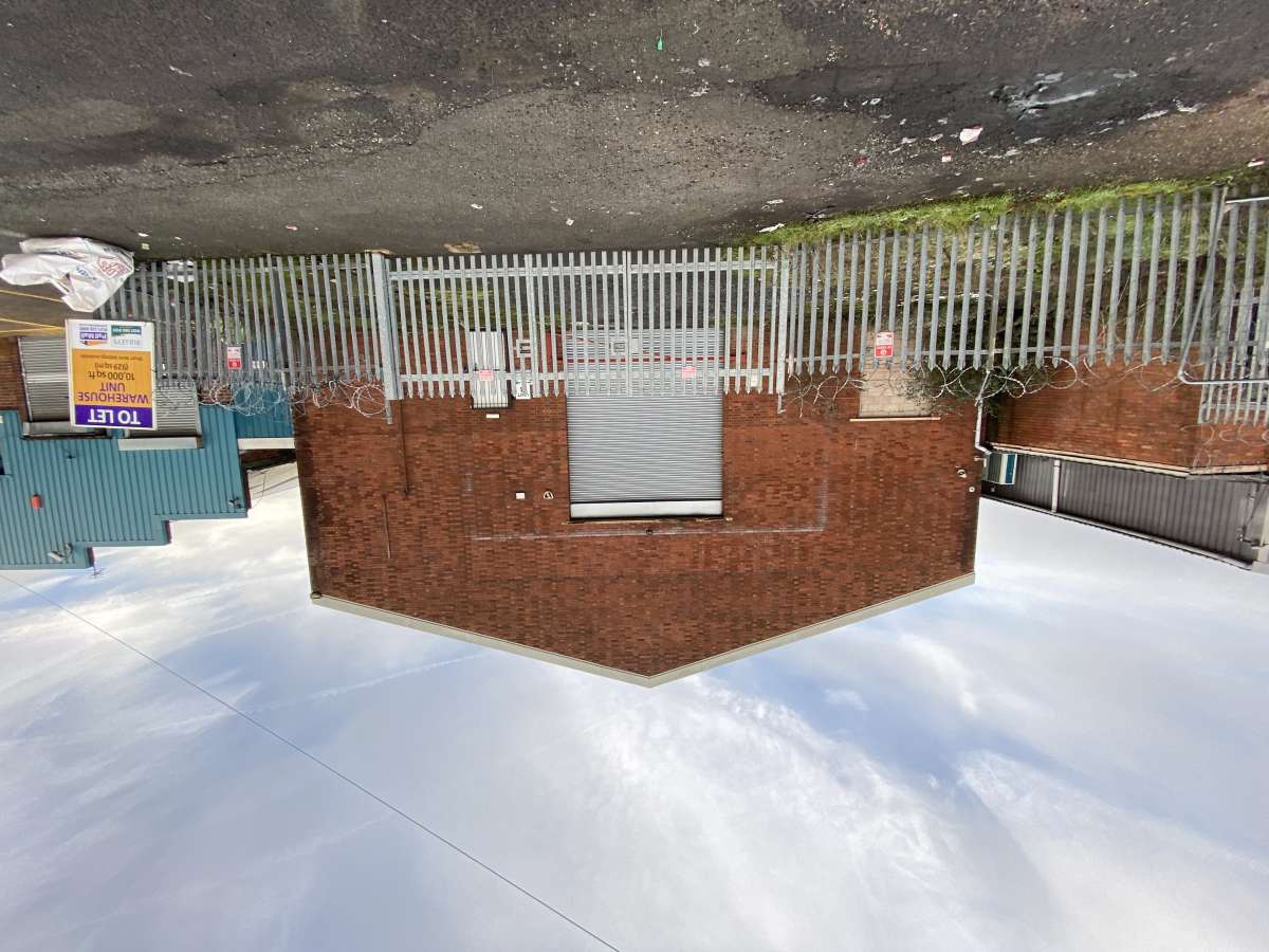 Industrial Unit in Oldbury - photo 2