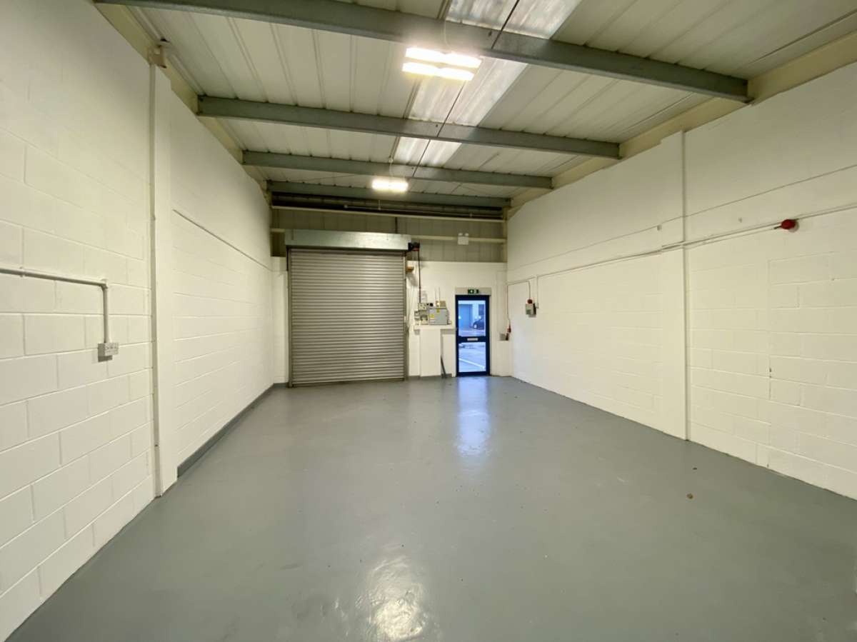 Industrial Unit in Kidderminster - photo 3