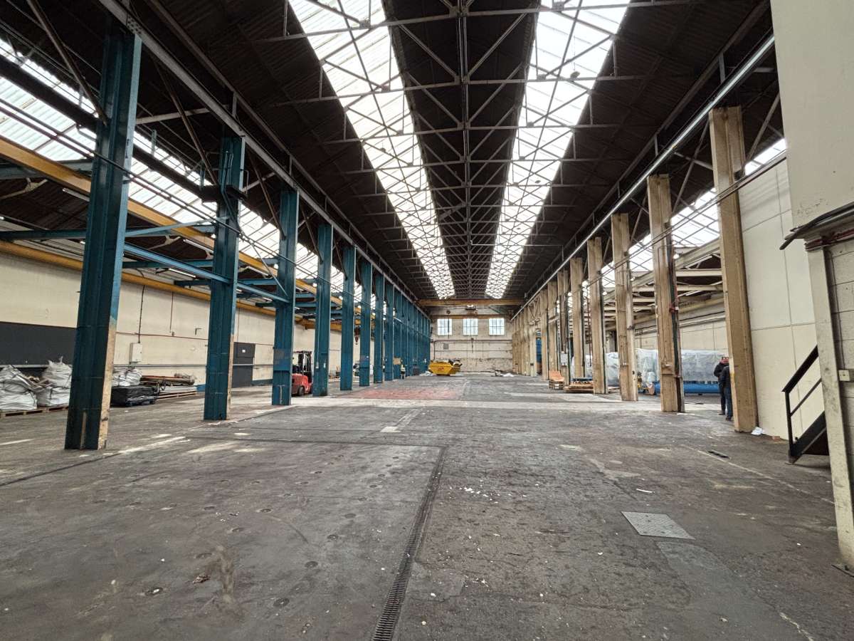 Industrial Unit in Elland - photo 3