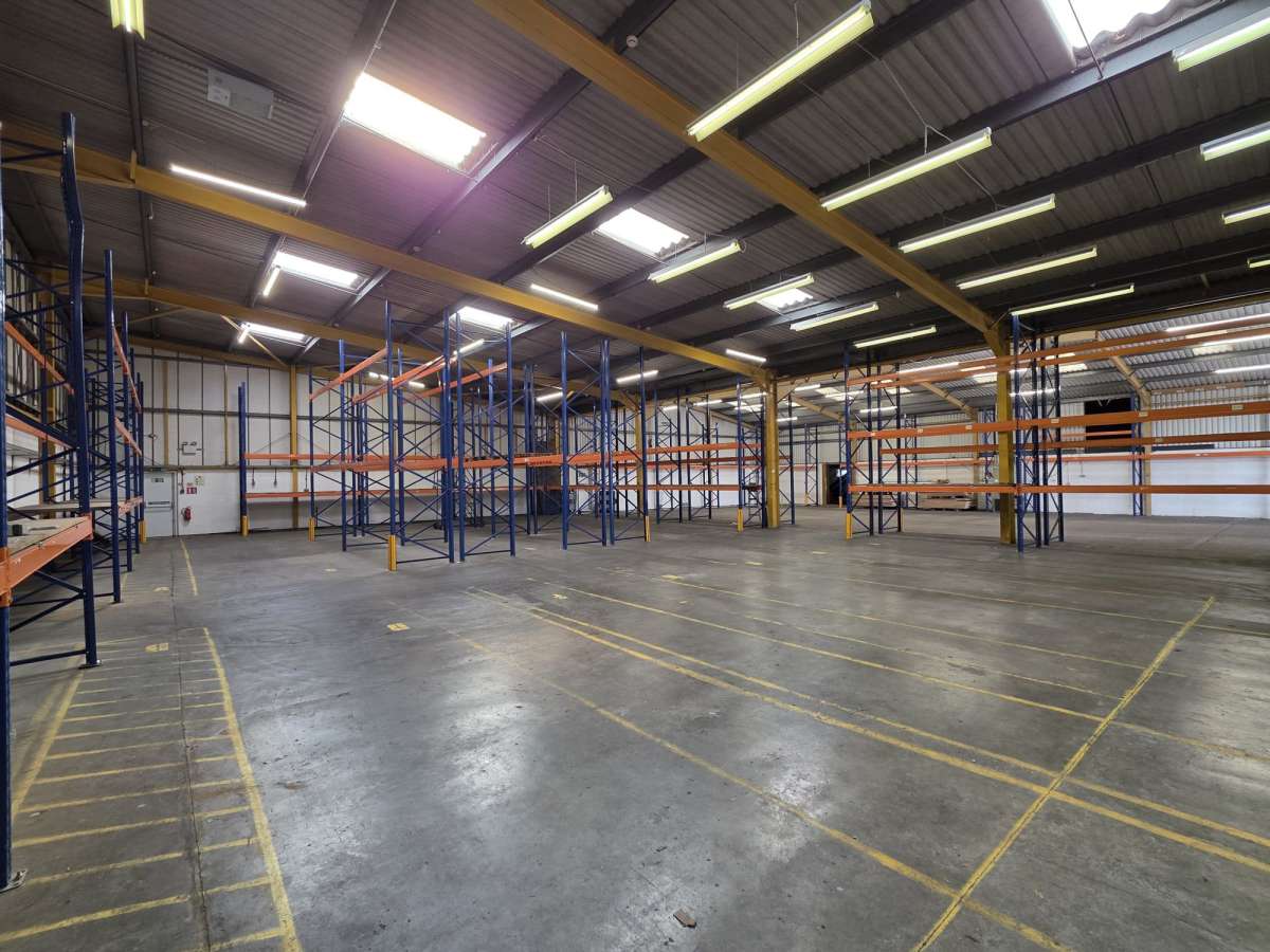 Industrial Unit in Newchurch - photo 3