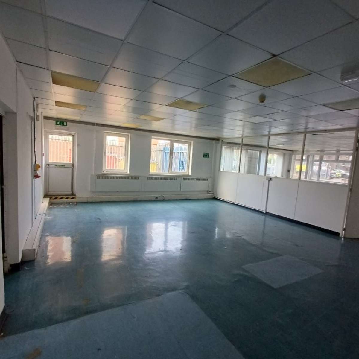 Industrial Unit in Denington Industrial Estate - photo 3