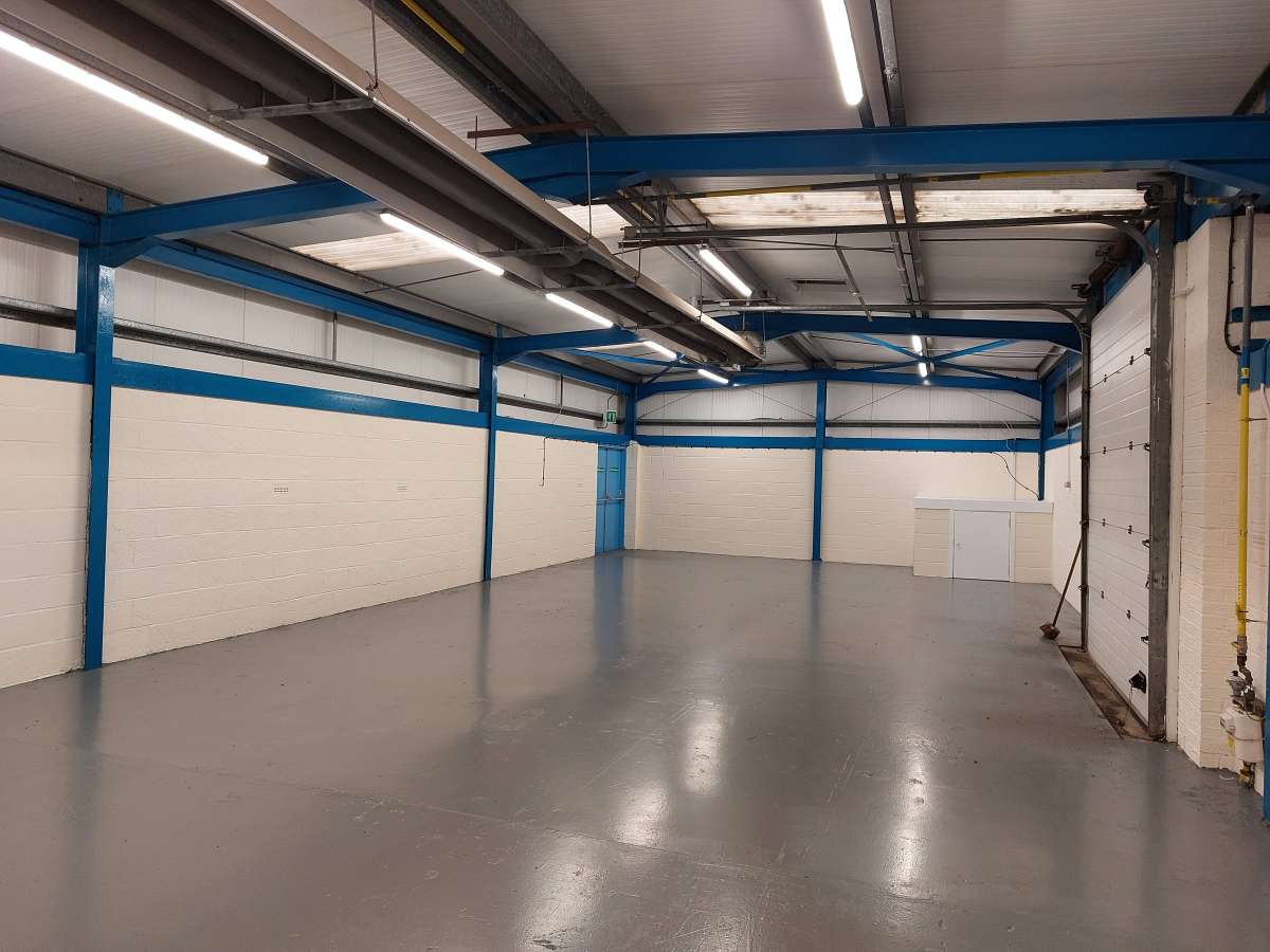 Industrial Unit in Irvine - photo 3