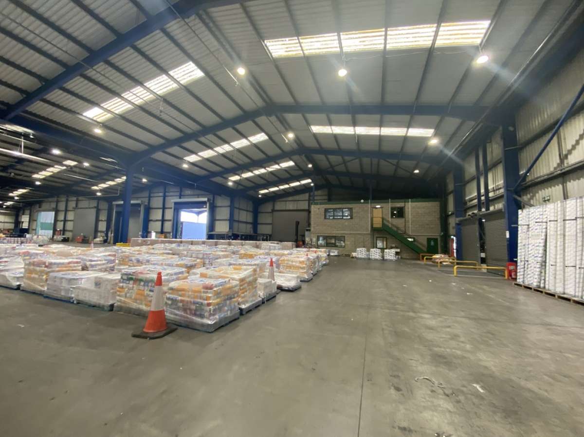 Industrial Unit in Oldbury - photo 2