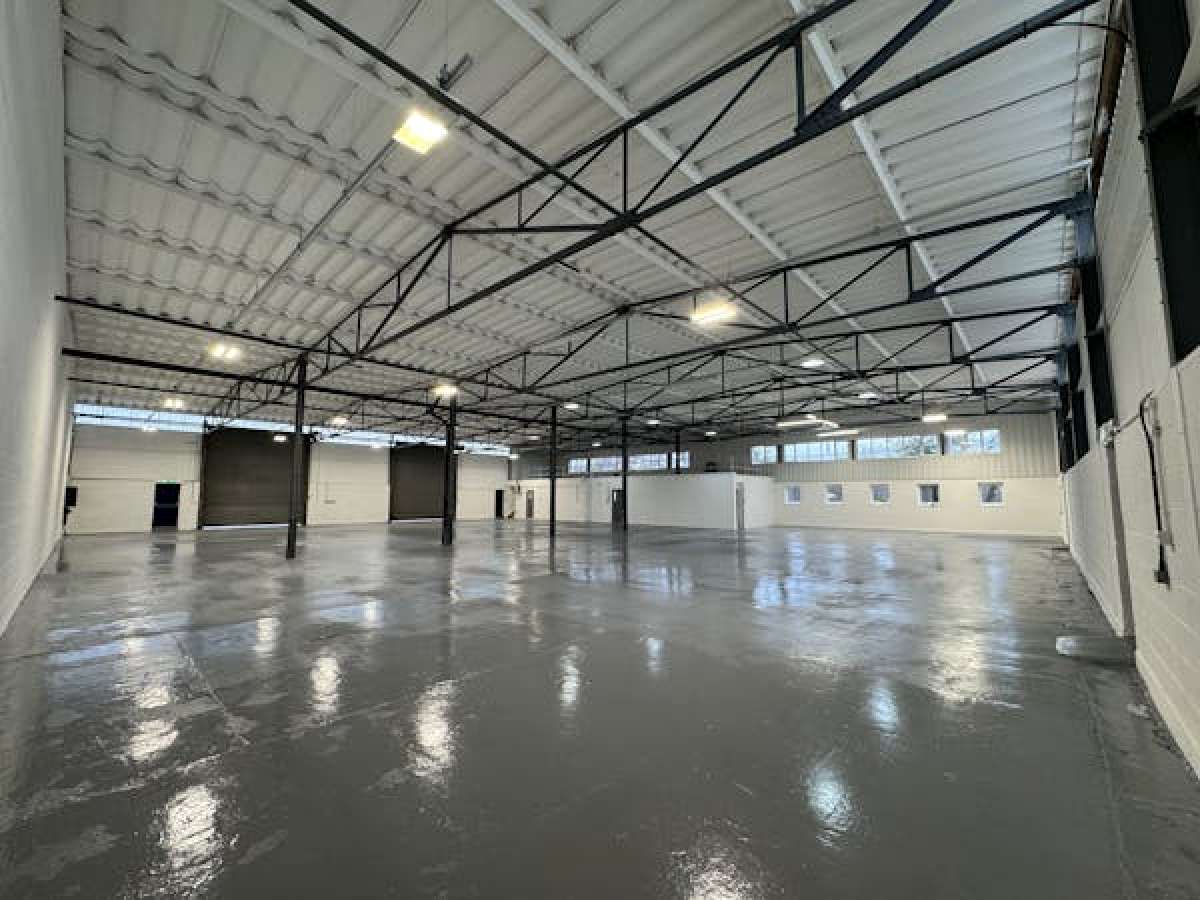 Industrial Unit in Kidderminster - photo 2