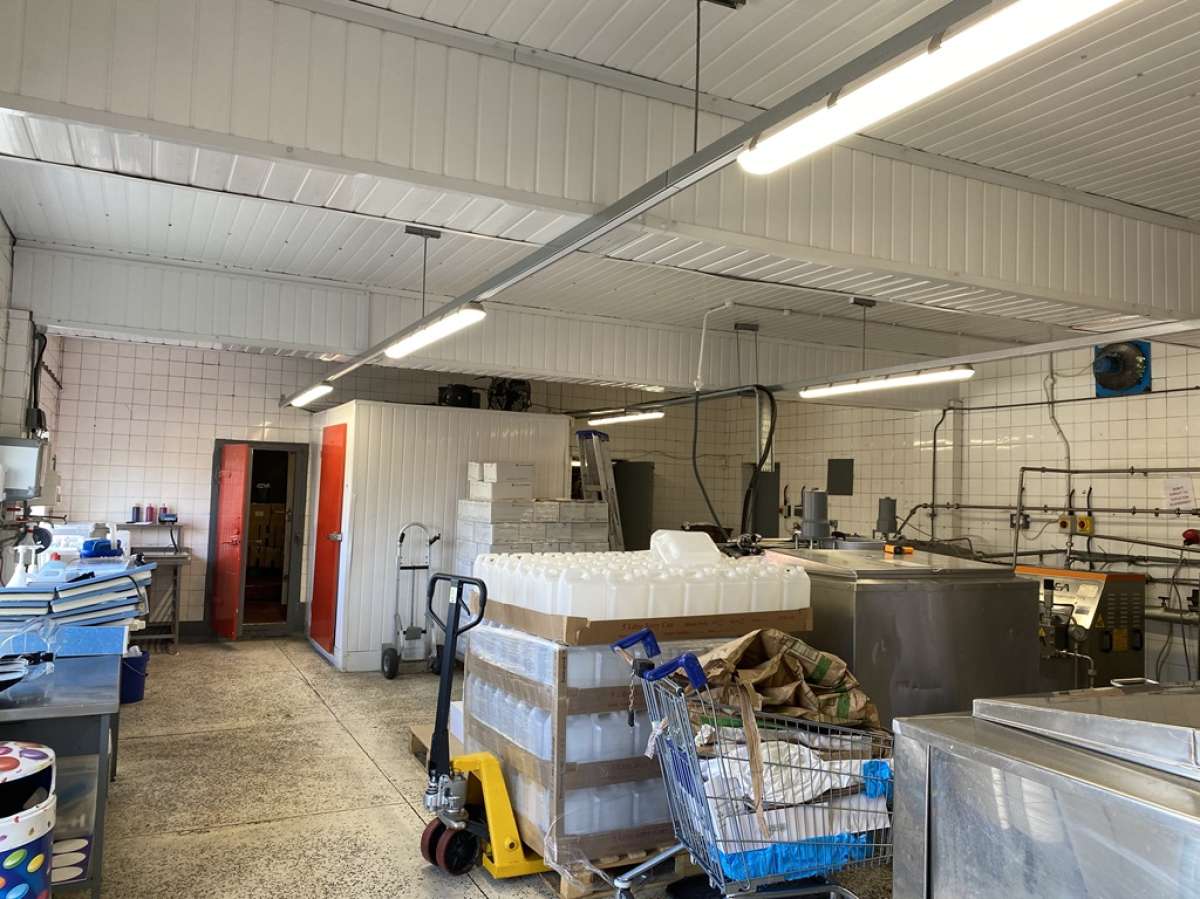 Industrial Unit in Brierley Hill - photo 4