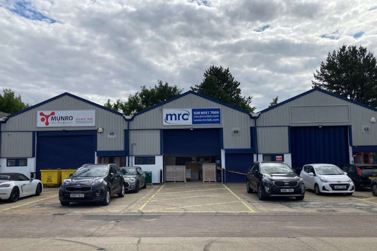 Industrial Unit in Harlow - photo 2