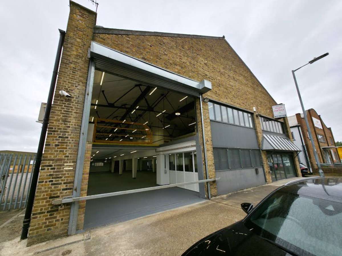 Industrial in Waltham Abbey