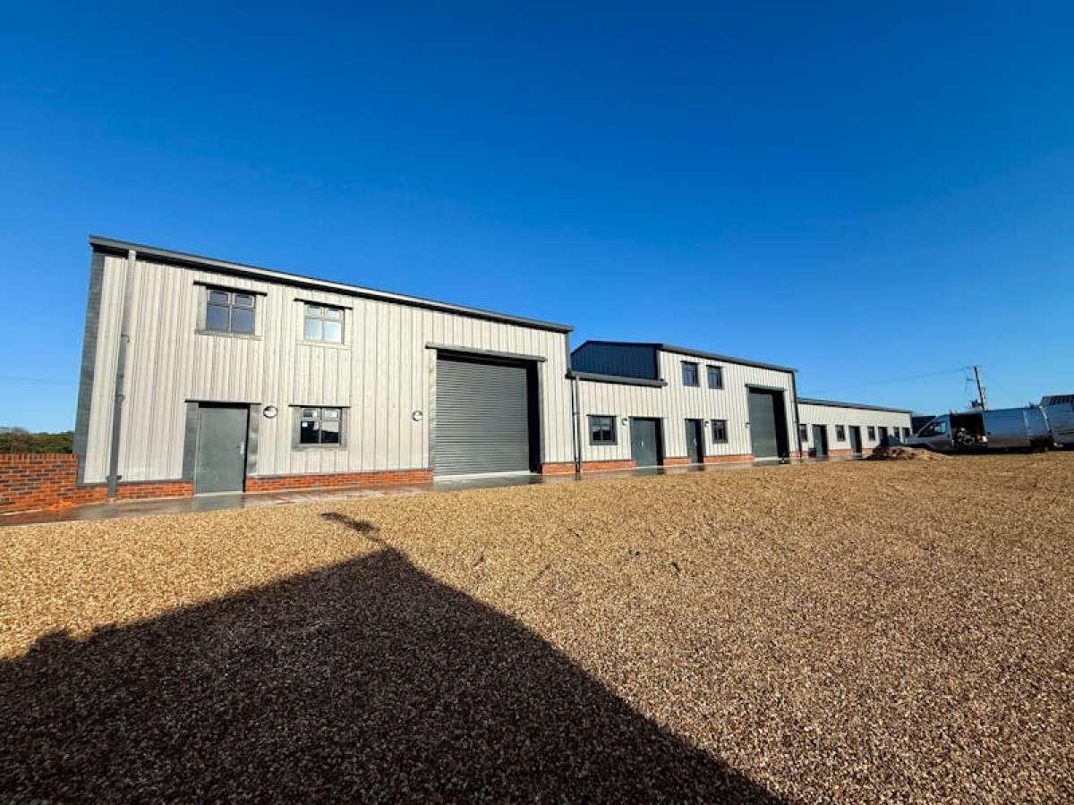 Industrial Unit in Christchurch - photo 4