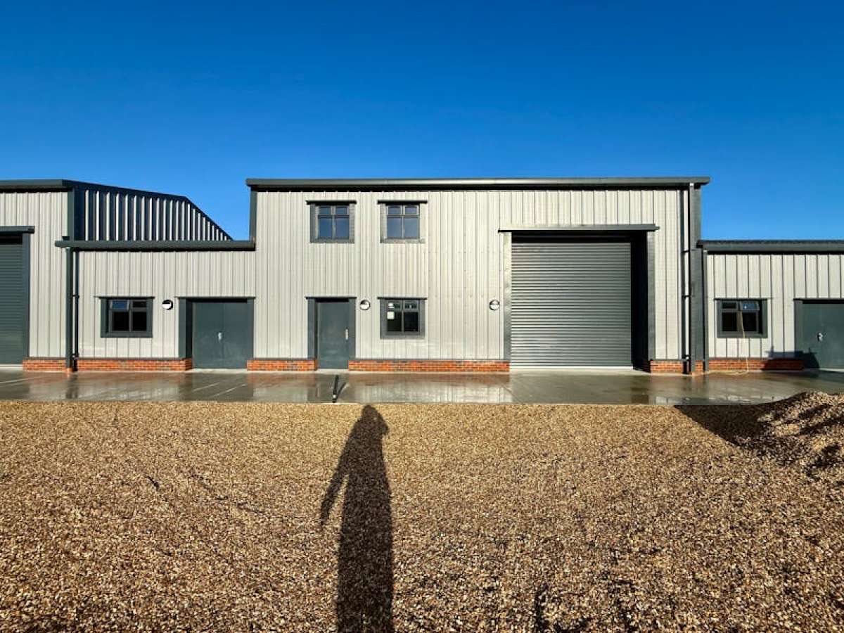 Industrial Unit in Christchurch - photo 3