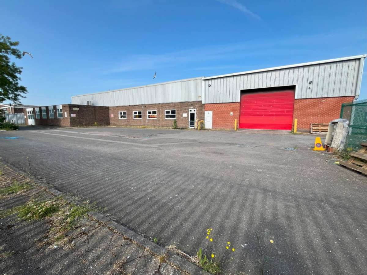 Industrial Unit in Ipswich - photo 2