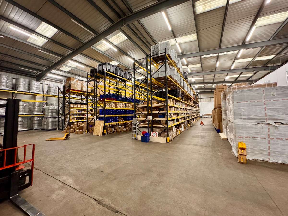 Industrial Unit in Coalville - photo 3