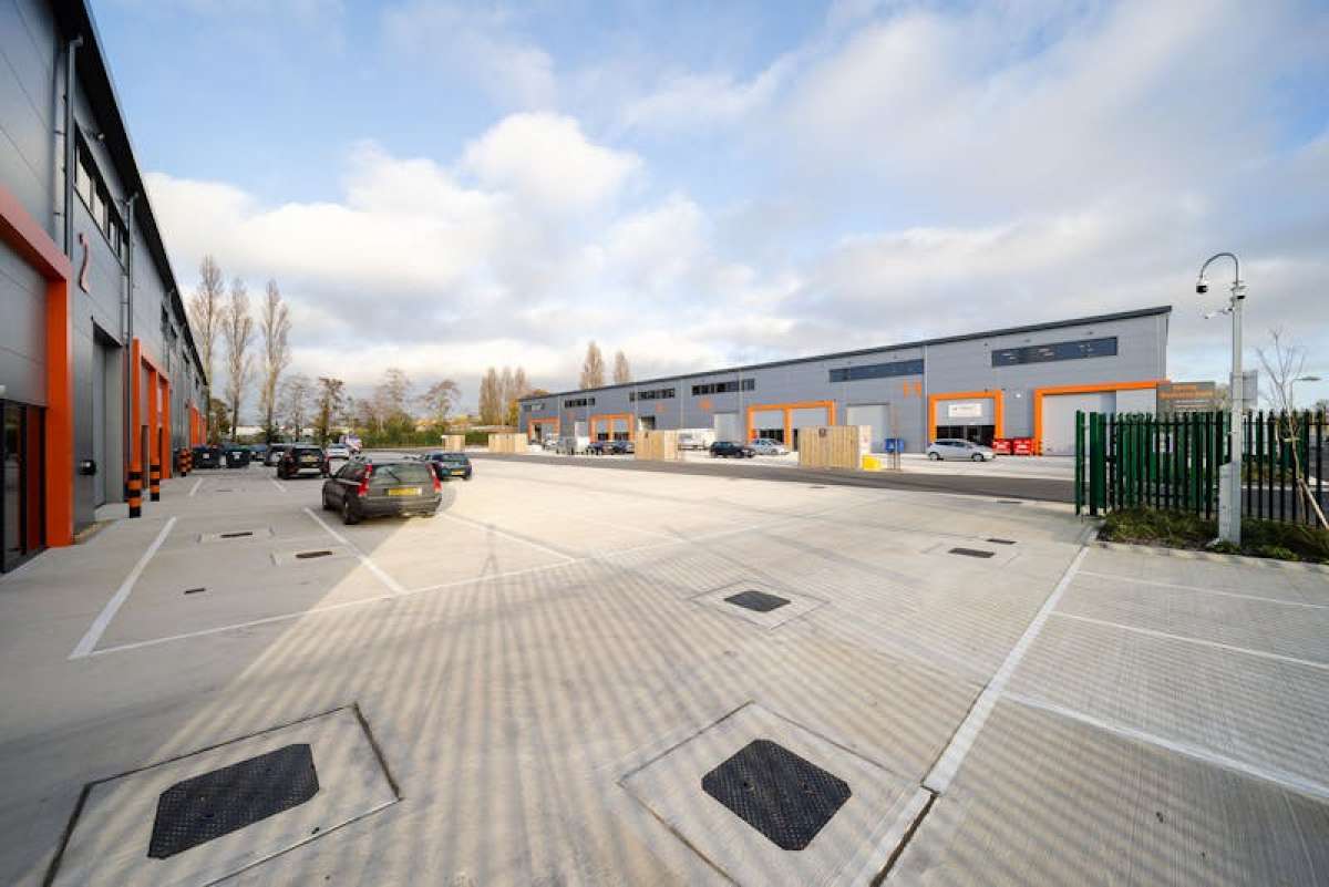 Industrial Unit in Havant - photo 4