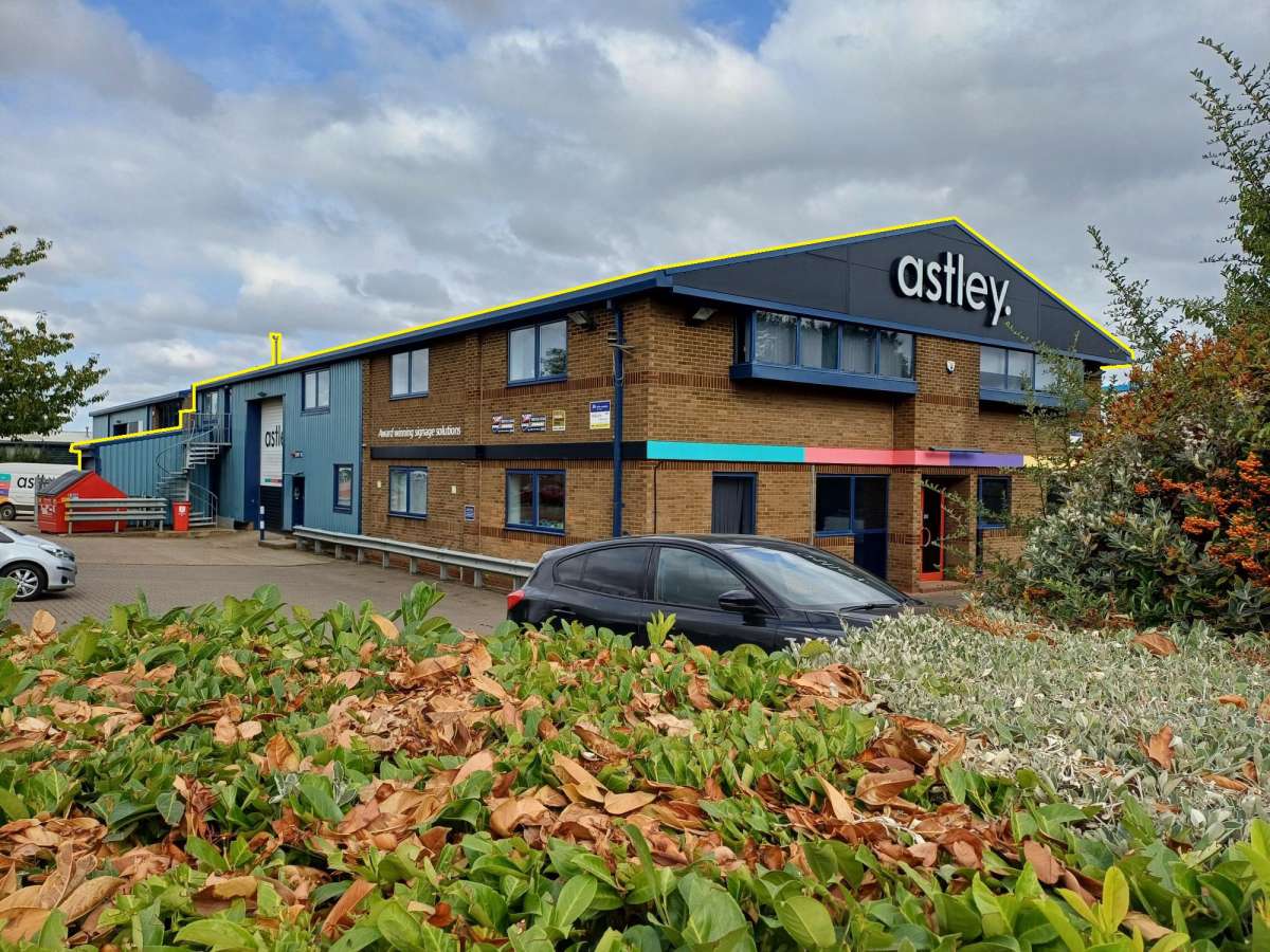 Industrial in Telford Way Industrial Estate