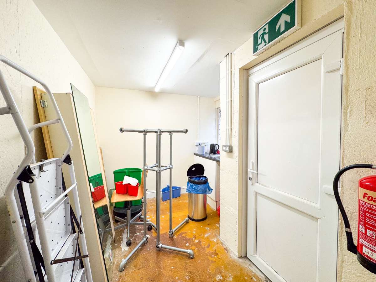 Industrial Unit in Bodmin - photo 4