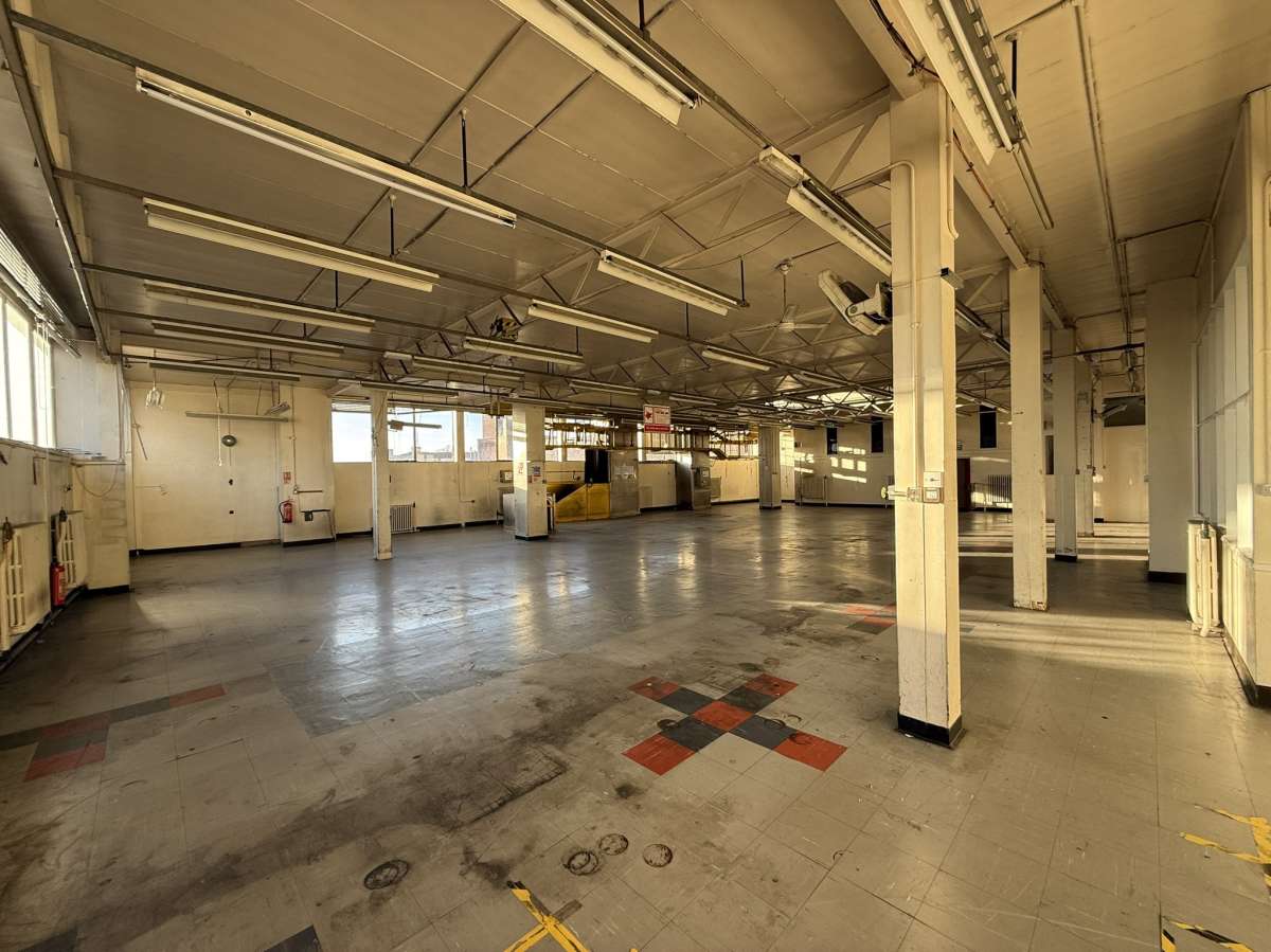 Industrial Unit in Hinckley - photo 4