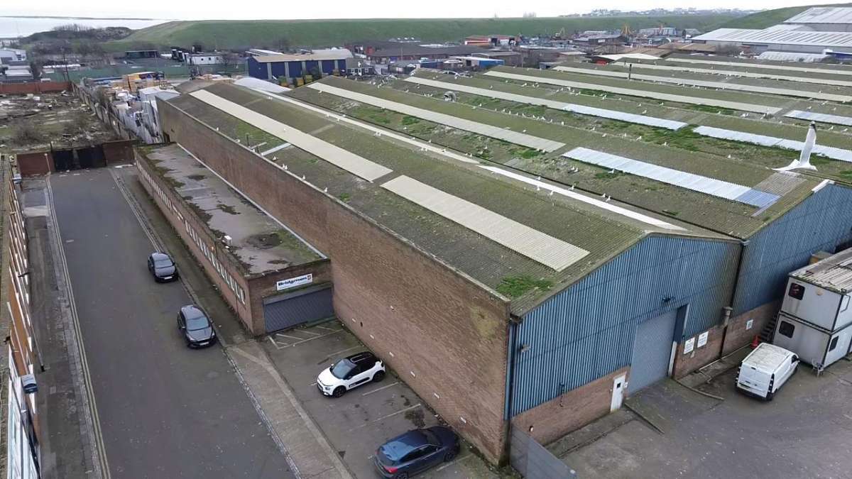 Industrial Unit in Hartlepool - photo 2