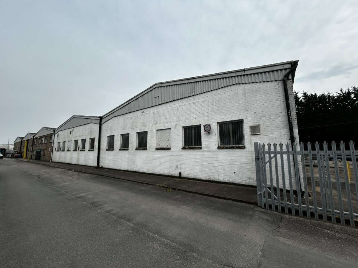 Industrial Unit in Broadclyst - photo 4