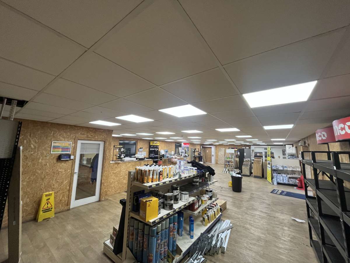 Industrial Unit in Selkirk - photo 3