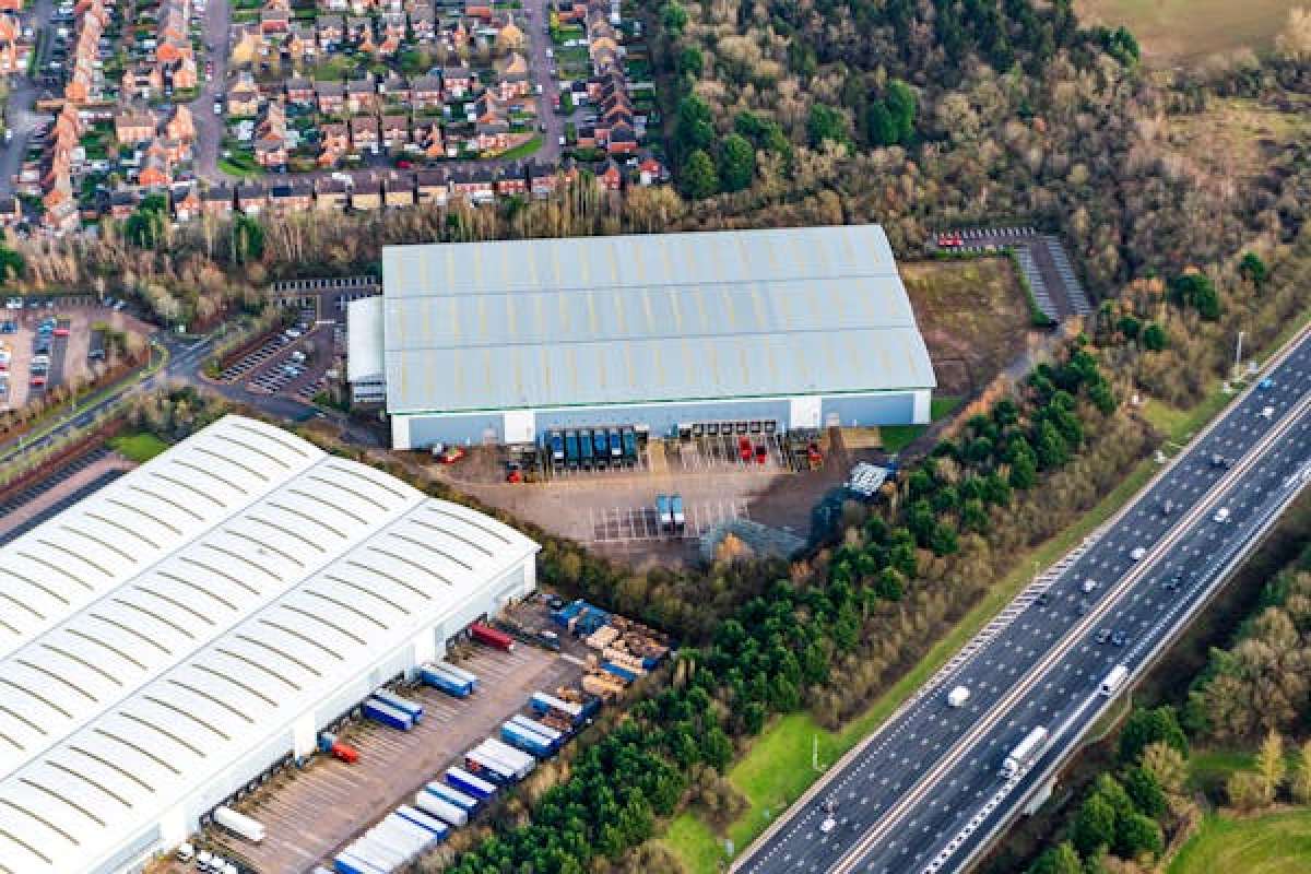 Industrial Unit in Northampton - photo 3