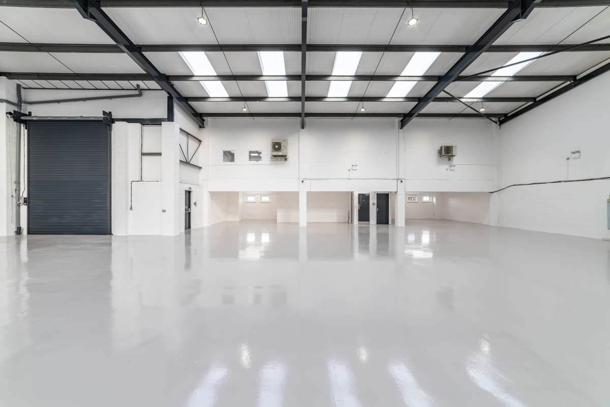 Industrial Unit in Reading - photo 3