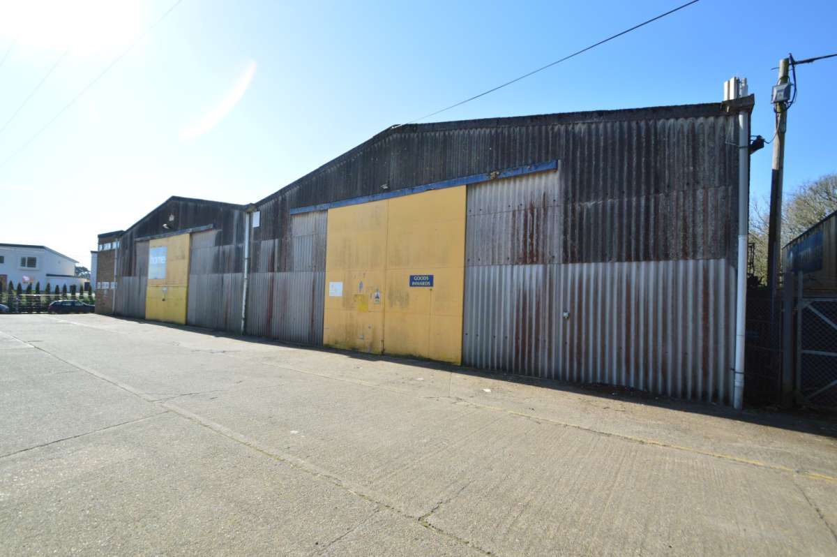 Industrial Unit in Braunton - photo 4