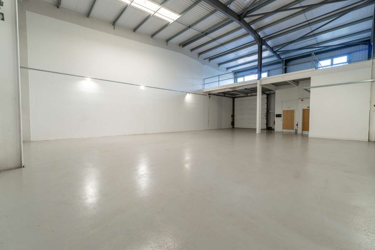 Industrial Unit in Sutton - photo 3