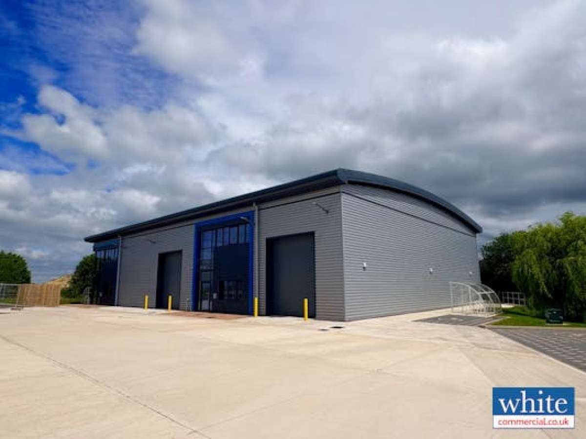 Industrial in Greatworth