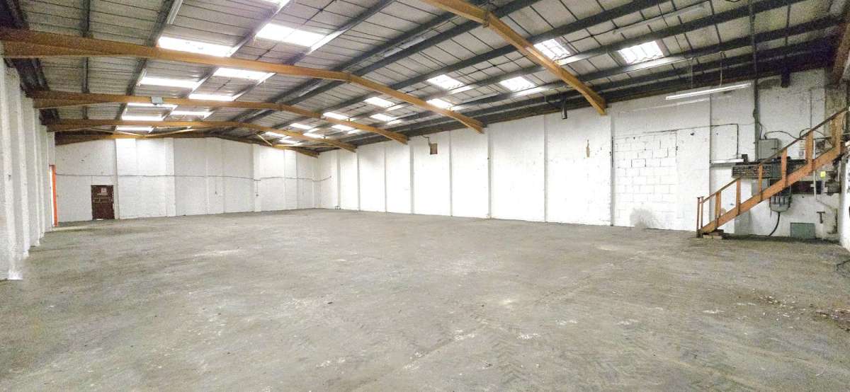 Industrial Unit in London