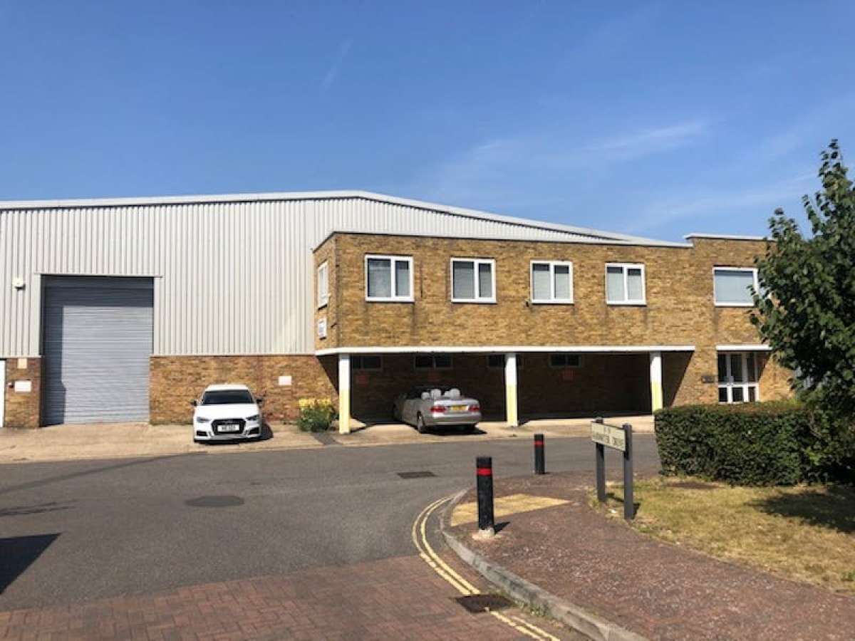 Industrial in Shepperton