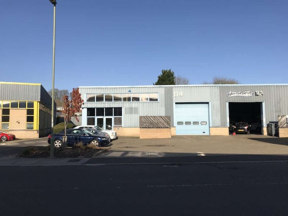 Industrial Unit in Waterlooville - photo 4