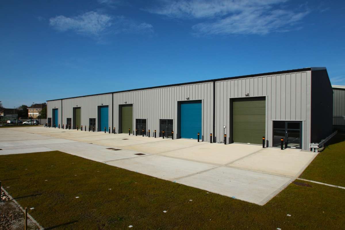 Industrial Unit in Truro - photo 2