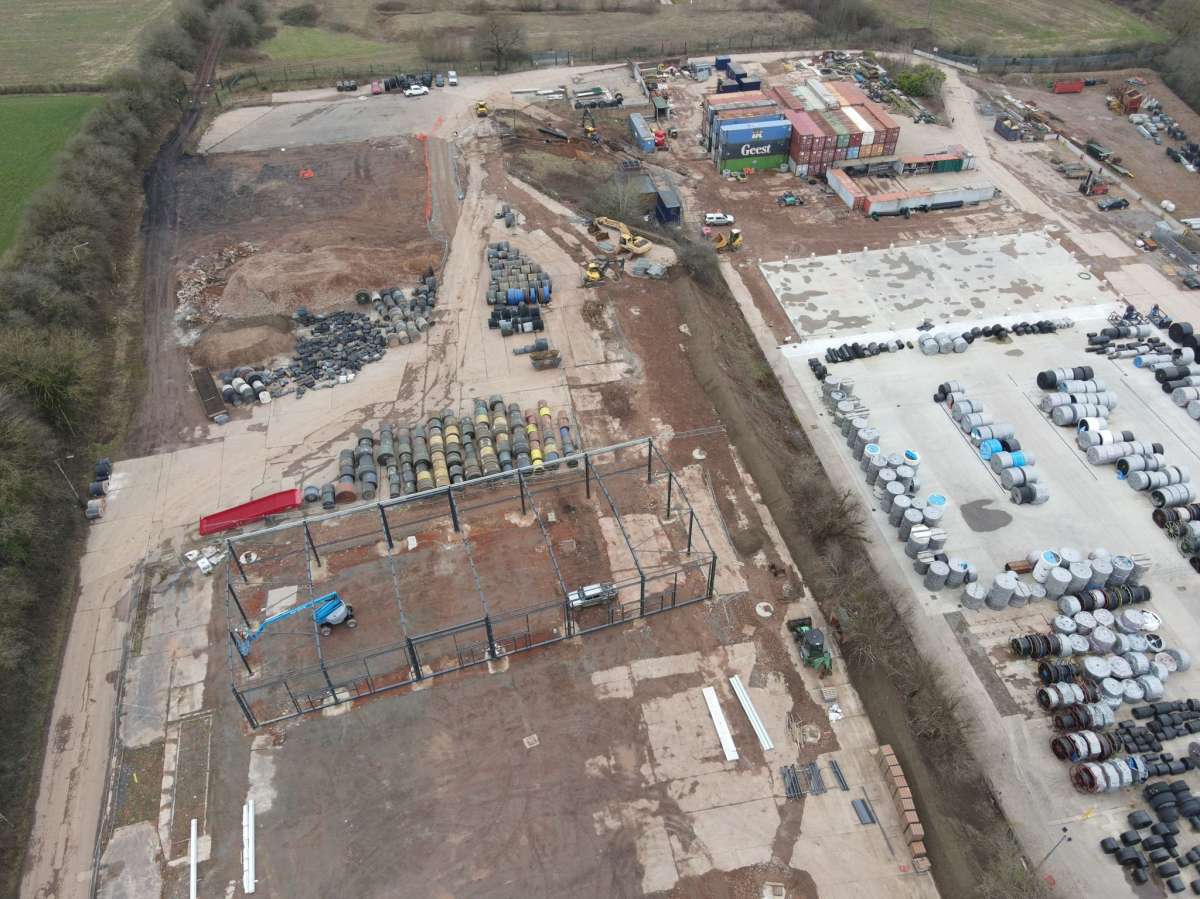 Industrial Unit in Coalville - photo 3