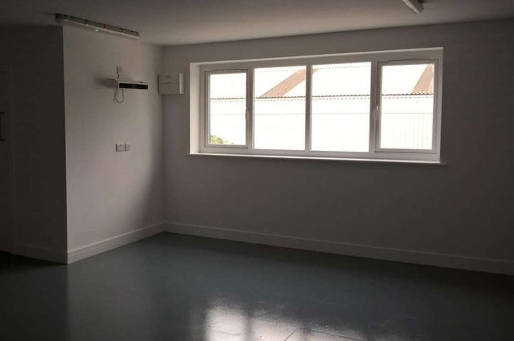 Industrial Unit in Rotherham - photo 3