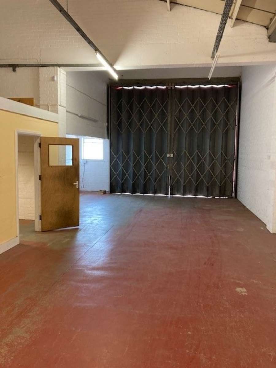 Industrial Unit in Ashford - photo 4