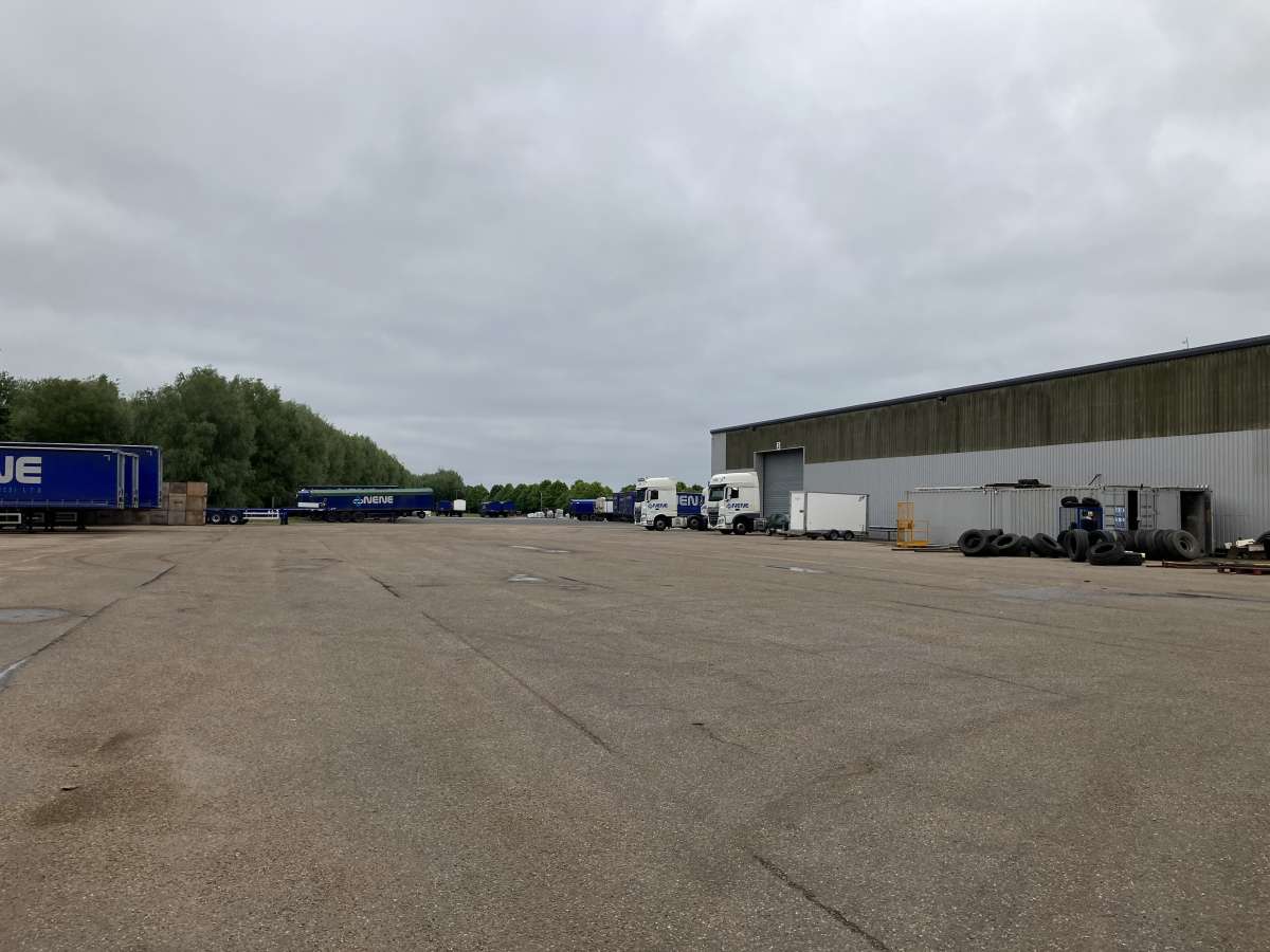 Industrial Unit in King's Lynn - photo 2