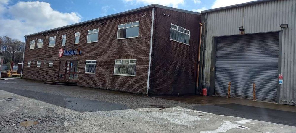 Industrial Unit in Bradford - photo 2