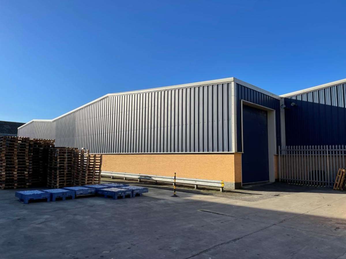 Industrial Unit in Calne - photo 2