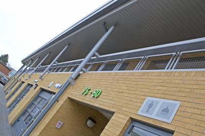 Industrial Unit in Crawley - photo 3