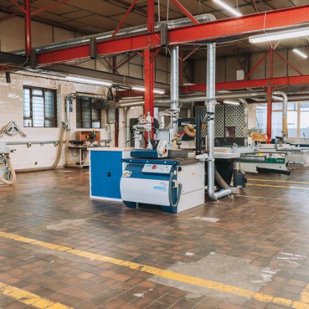 Industrial Unit in London - photo 4