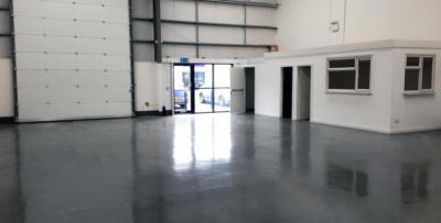 Industrial Unit in Manchester - photo 2