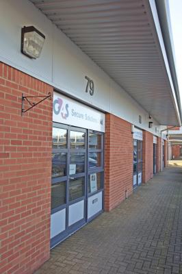 Industrial Unit in Southampton - photo 2