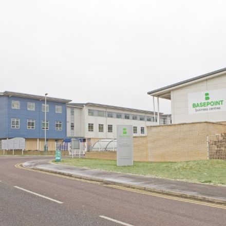 Industrial Unit in Swindon - photo 3